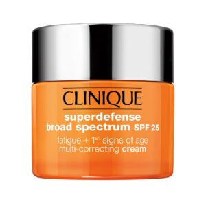 Superdefense Broad Spectrum SPF25 Multi-Correcting Cream krem korygujący zmęczenie i pierwsze oznaki starzenia